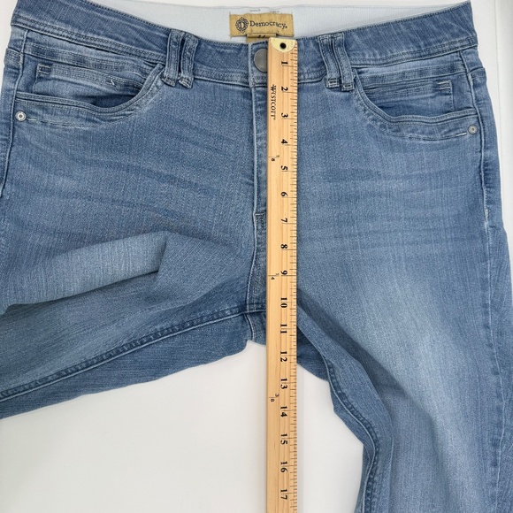 Democracy Jeans Women 14 Blue Light Wash Denim Stretch Ab Technology Skinny - Picture 12 of 15